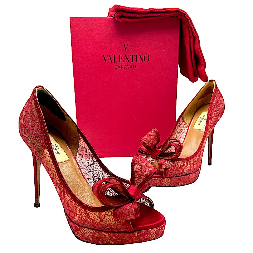 Valentino Garavani Platform Heel Red Lace Bow Pump Peep Toe 8.5 (38.5)
